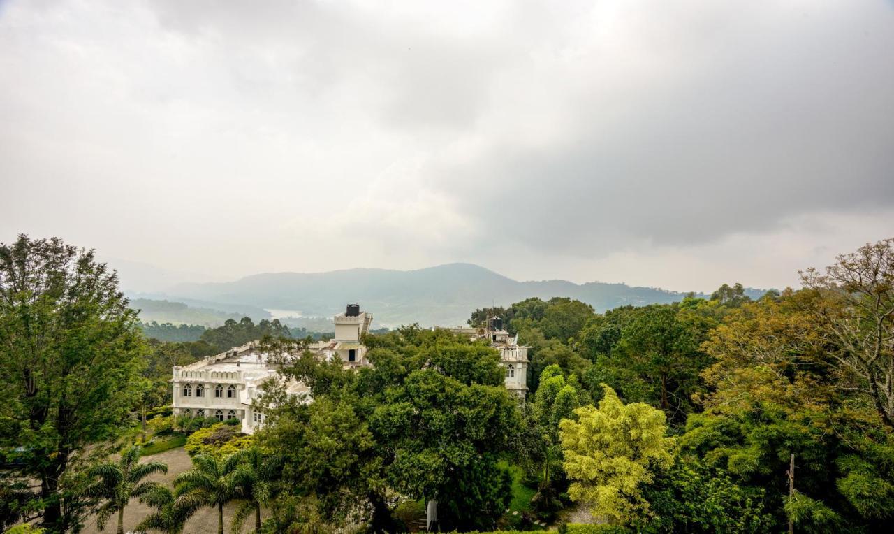 Itsy Hotels Classiyo Munnar Crown Resorts With Balcony Экстерьер фото