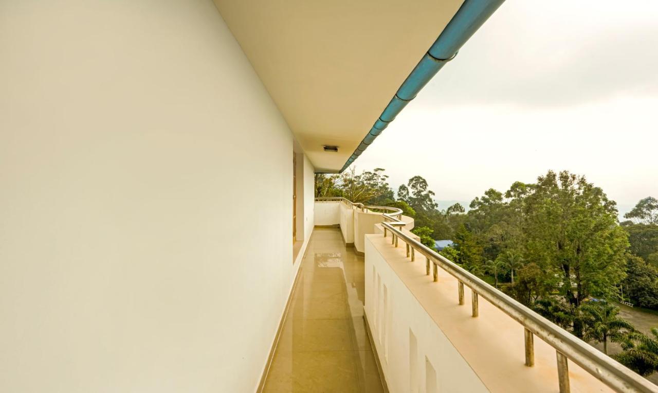 Itsy Hotels Classiyo Munnar Crown Resorts With Balcony Экстерьер фото